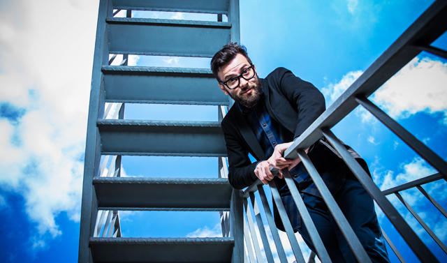 Filipe Melo: de cromo informático a pianista e escritor de BD