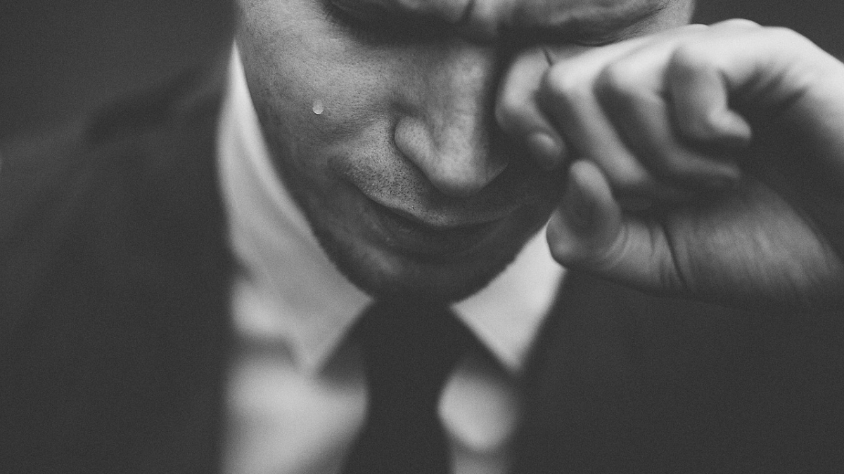 people-2566201_1280