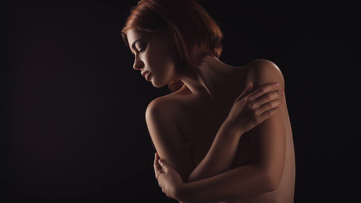 woman-1246488