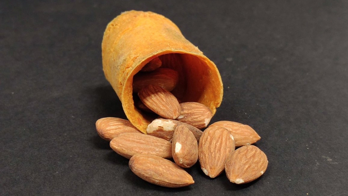 Embalagens descartáveis feitas de casca de laranja
