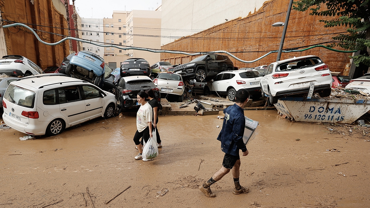 Scores killed as floods hit Spain